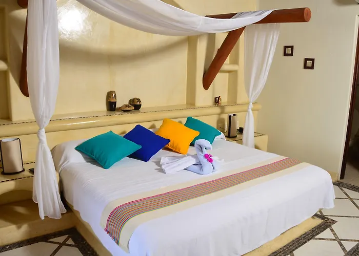 Arena Aparthotel 4*